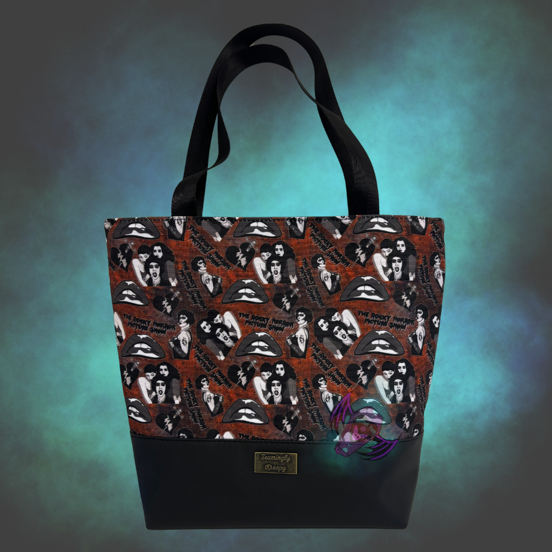 Horror show Tote bag